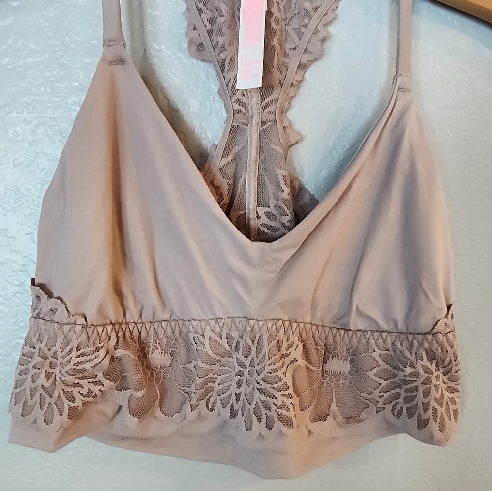 Victoria's Secret PINK Unlined Lace Bralette - Picture 2 of 12